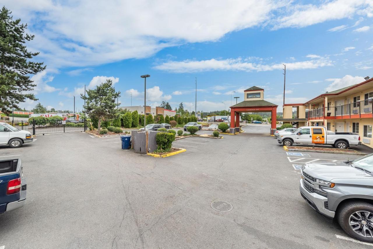 Days Inn By Wyndham Federal Way Exterior foto